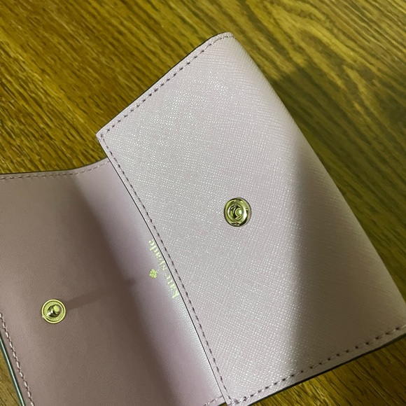 Kate Spade Laurel Way Christine Card Holder in orchid - Picture 3 of 12